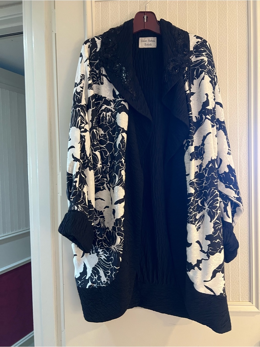 Black & White Floral Open-Front Women's Cardigan Sweater